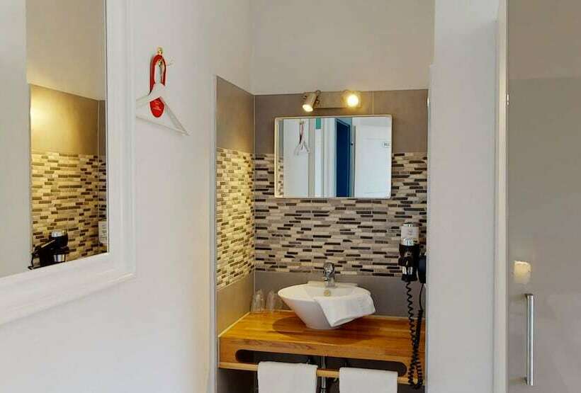 חדר אקונומי יחיד, Rothenburger Hof