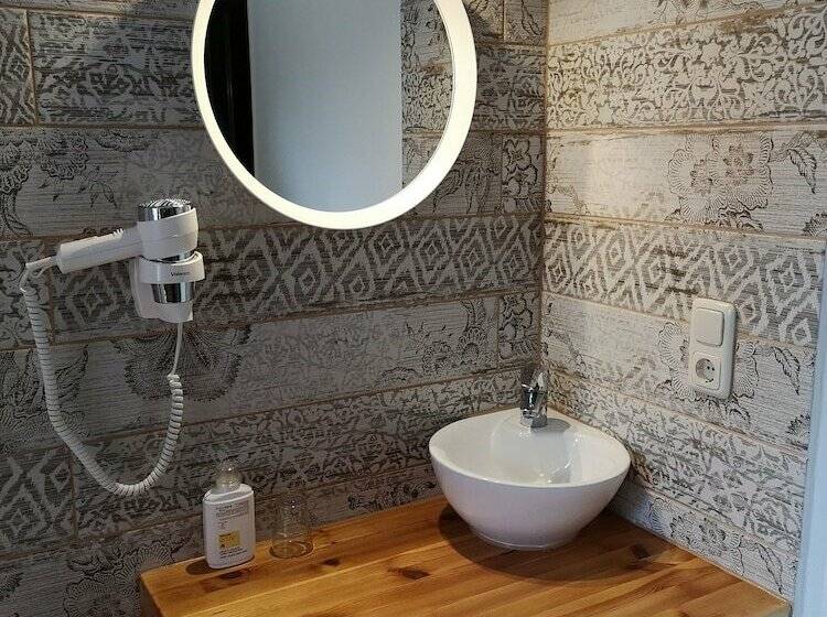 חדר אקונומי יחיד, Rothenburger Hof