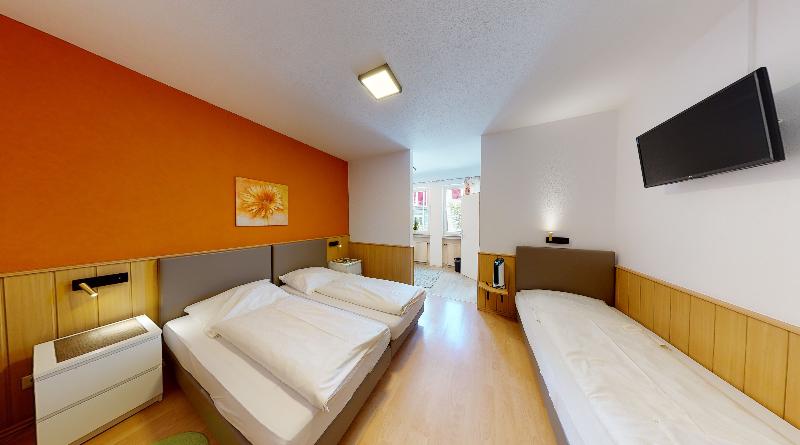 Quarto Triplo Estandar, Rothenburger Hof