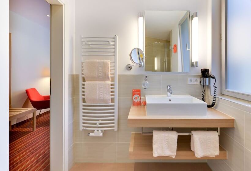 חדר ביזנס, Victoria Nürnberg