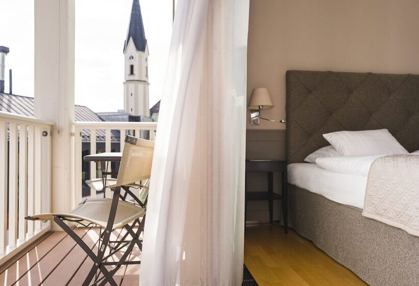 Полулюкс, Romantik Hotel Das Lindner