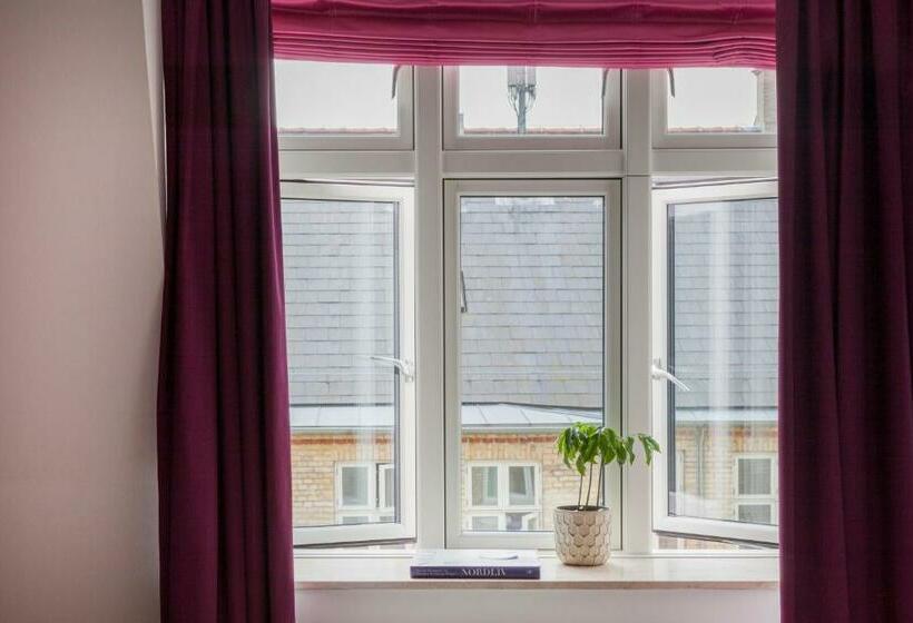 수피리어 룸, Andersen Boutique