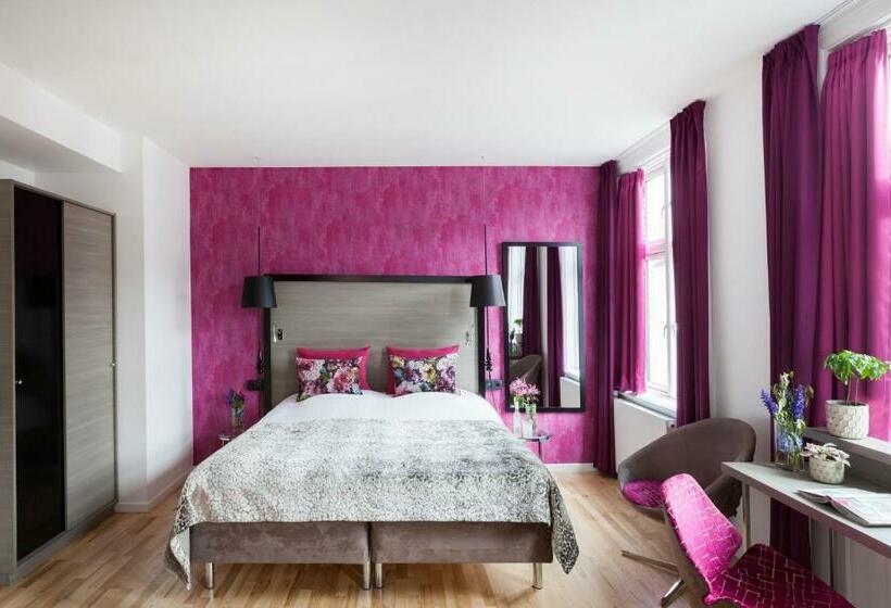 주니어 스위트, Andersen Boutique