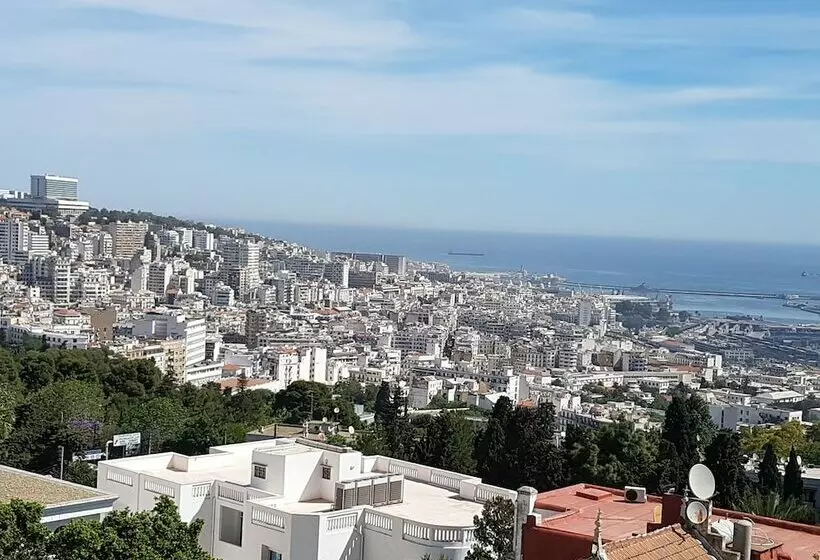 اتاق لوکس, El Djazair
