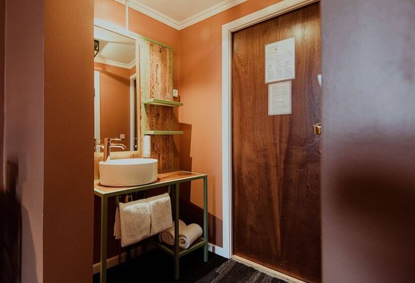 اتاق سوپریور, Hafnia