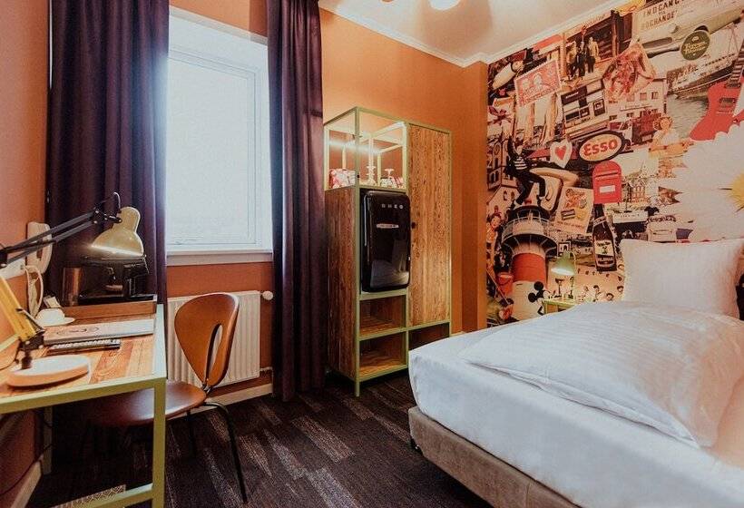 اتاق کلاسیک یک تخته, Hafnia