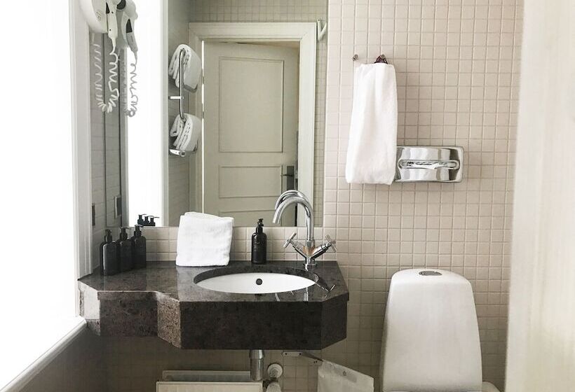 Номер Стандарт, Kong Arthur