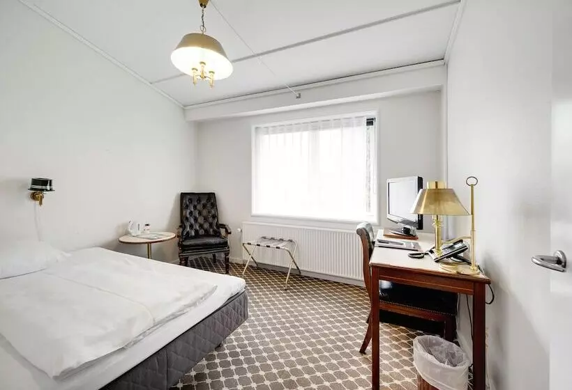Single Basic Room, Kryb I Ly Kro