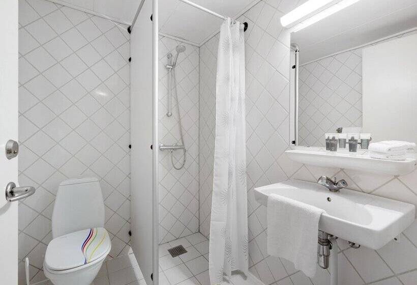 غرفة قياسية, Kryb I Ly Kro