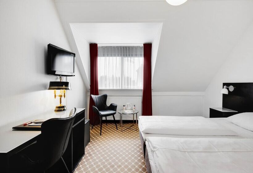 غرفة قياسية, Kryb I Ly Kro