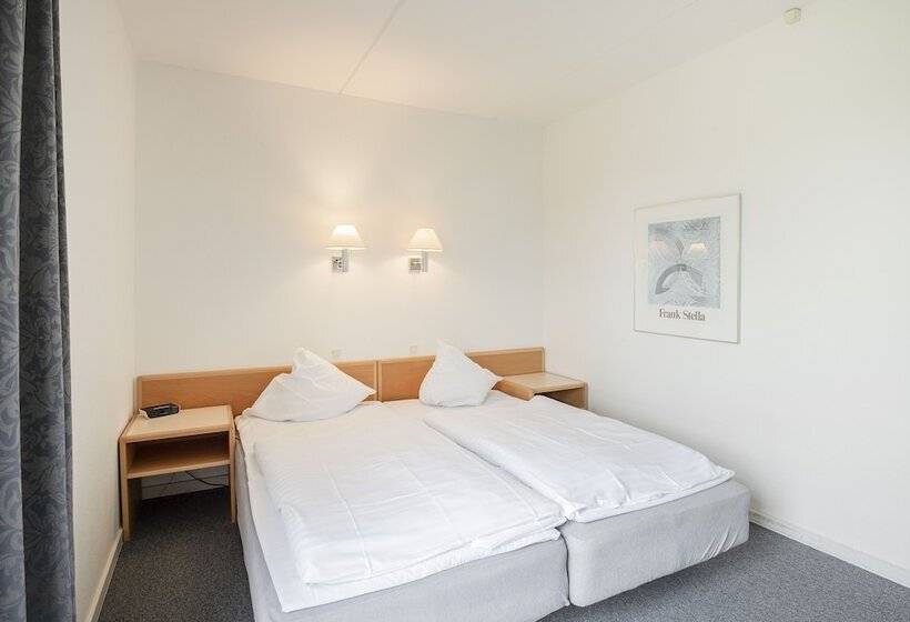 غرفة قياسية, Limfjorden