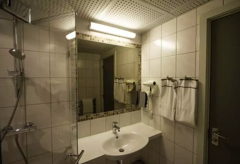 Standard-huone, Nilles Kro