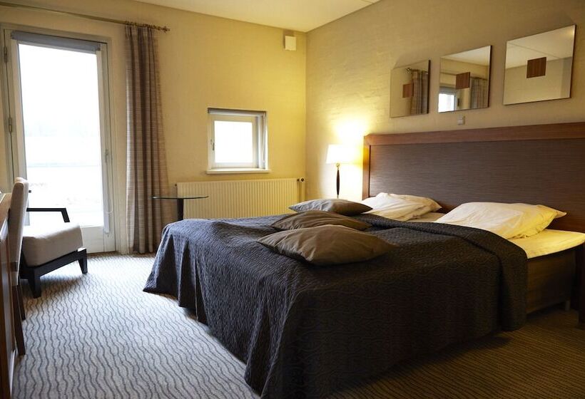 스탠다드 룸, Nilles Kro