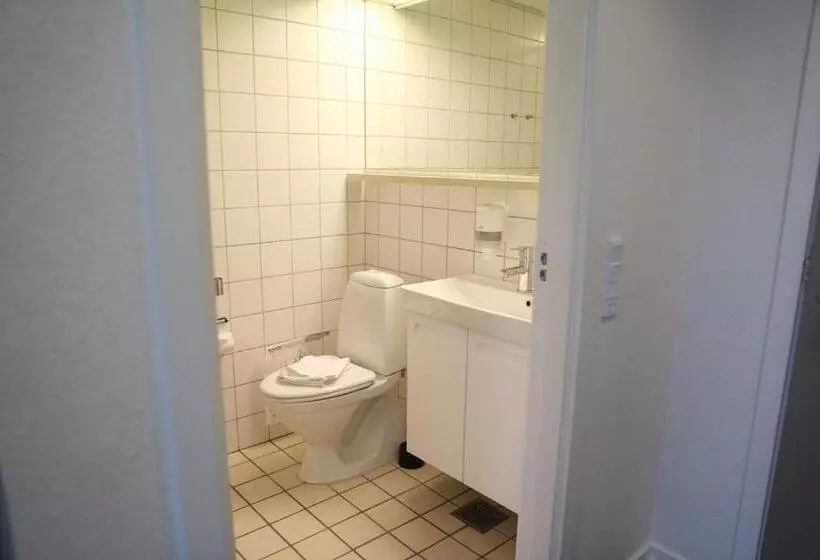 Chambre Basic, Norden