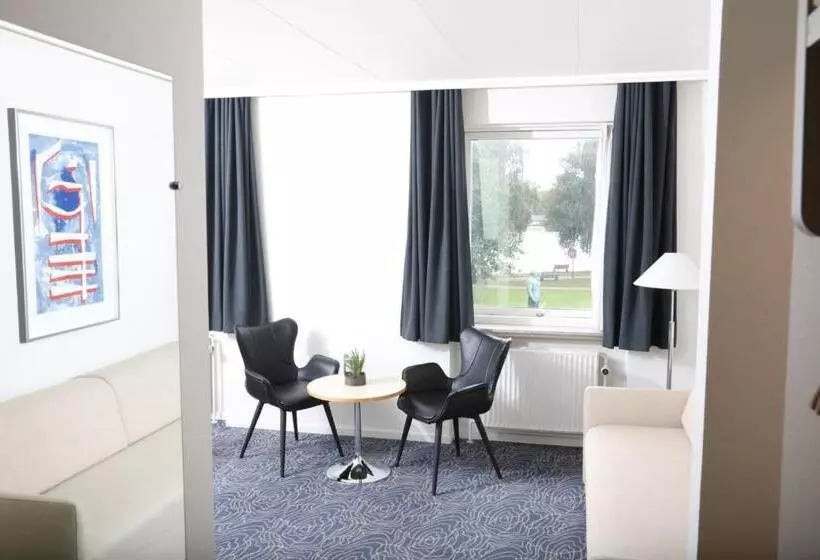 Chambre Affaires, Norden