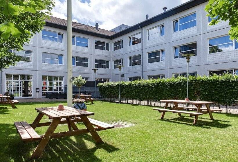 غرفة قياسية, Pier 5