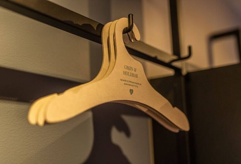 غرفة قياسية, Pier 5