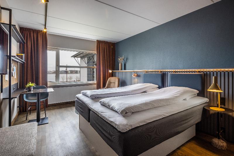 غرفة سوبيريور, Pier 5