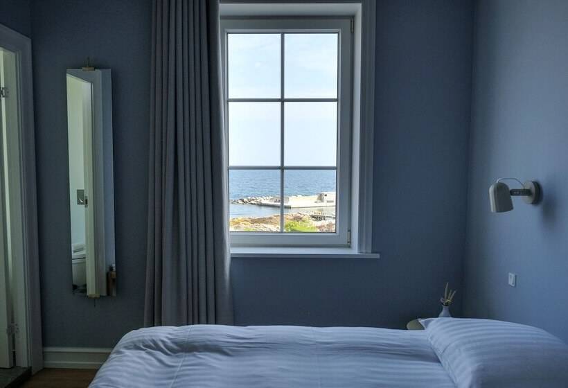 Номер Стандарт Вид на Море, Strandhotellet Sandvig