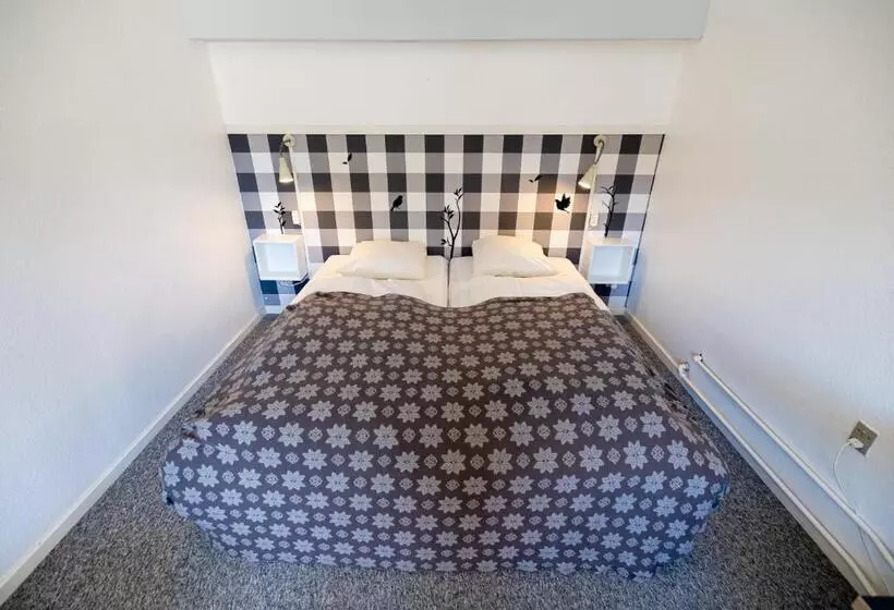 ファミリールーム, Tylstrup Kro Og Motel