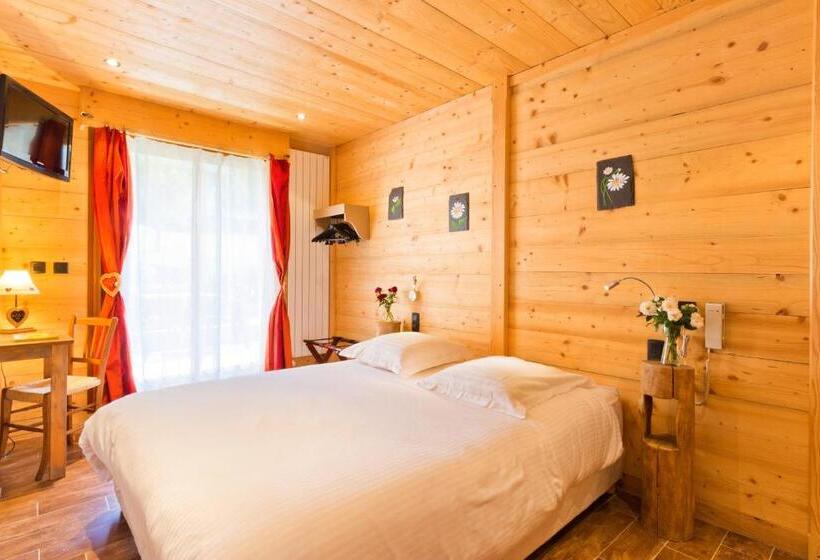 חדר קומפורט, Accueil Savoyard