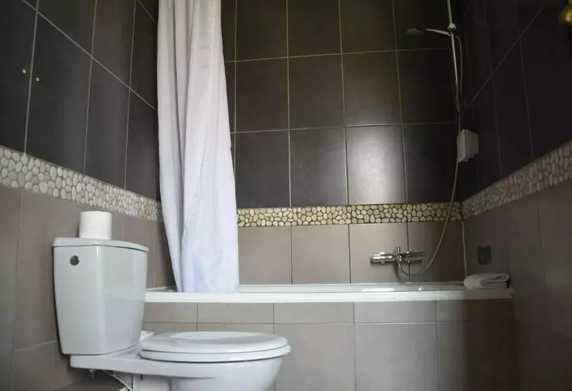 スタンダードルーム, Adonis Sanary Grand Hôtel Des Bains