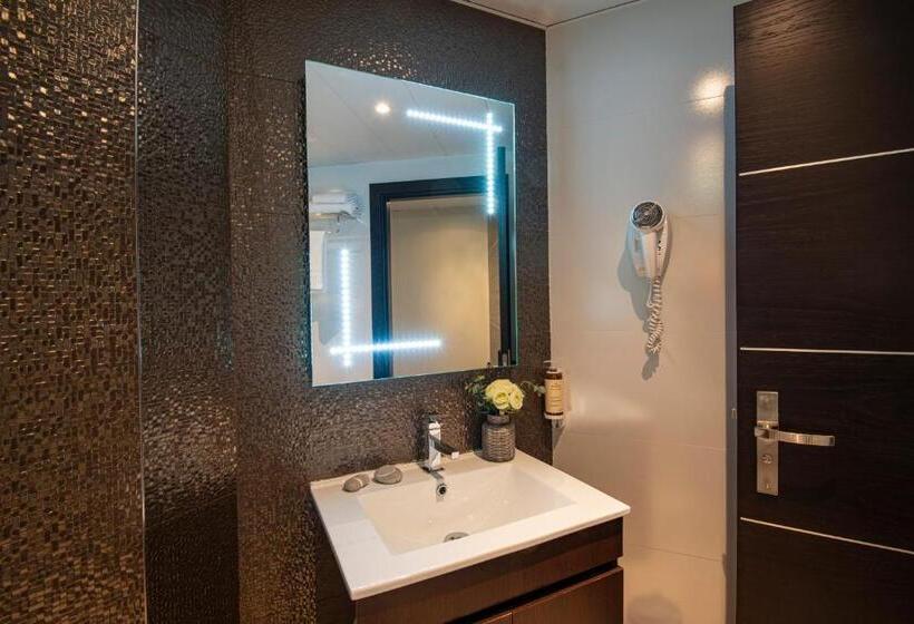 オーシャンビュースタンダードルーム, Albert 1er