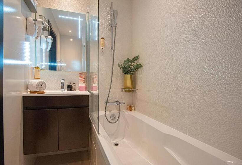 オーシャンビュースタンダードルームバルコニー付き, Albert 1er