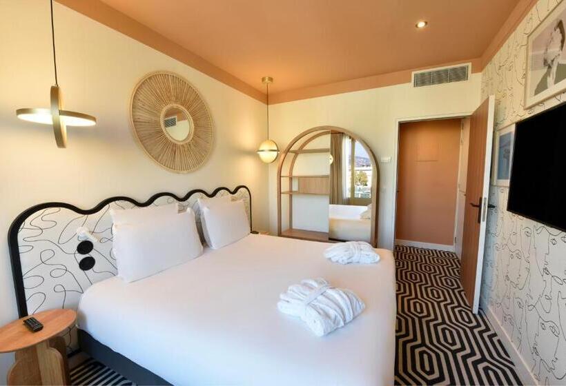 スーペリアールーム, Albert 1er