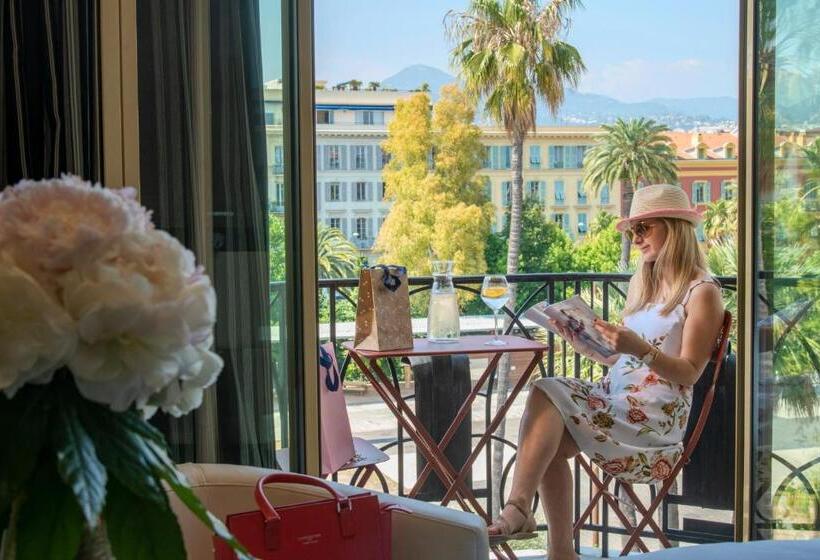 ガーデンビュースタンダードルーム, Albert 1er