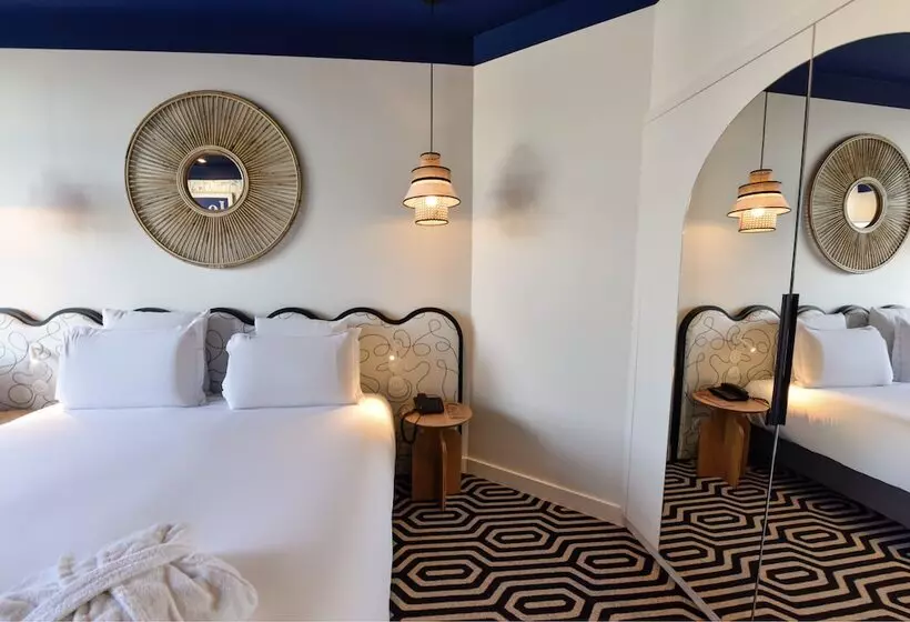 Triple Room Sea View, Albert 1er