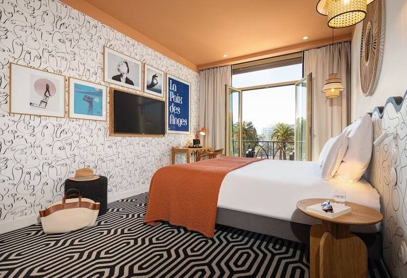 オーシャンビュースタンダードルーム, Albert 1er