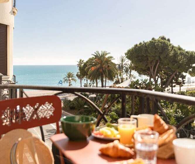 オーシャンビュースタンダードルームバルコニー付き, Albert 1er