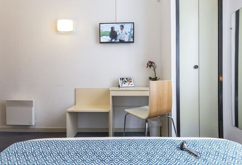 غرفة قياسية فردية, Hôtel Aneto