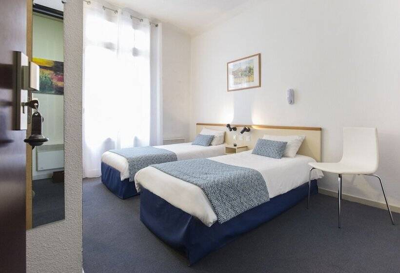 غرفة قياسية, Hôtel Aneto