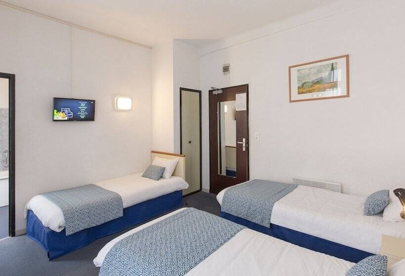 Номер Стандарт Трехместный, Hôtel Aneto