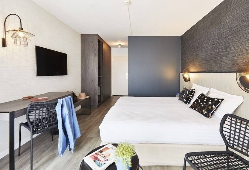 발코니 수피리어 룸, Hôtel Valdys Thalasso & Spa   Les Pins