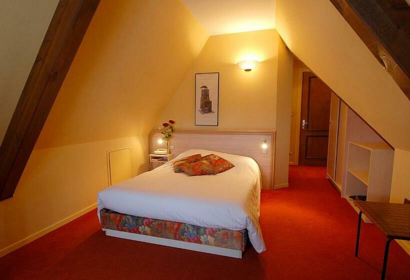 Номер Стандарт, Au Nid De Cigognes