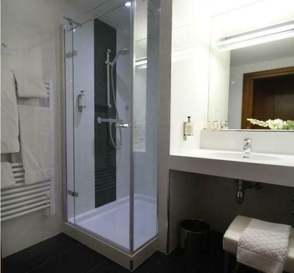 Номер Superior, Au Nid De Cigognes