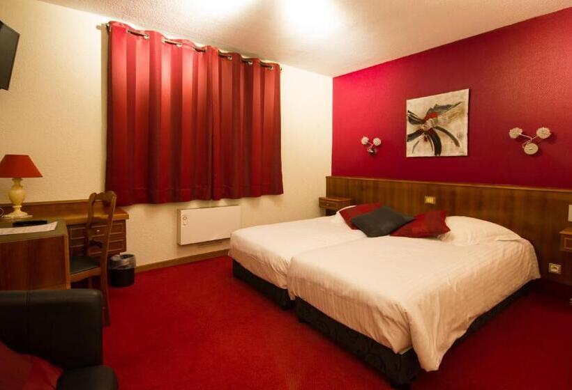 Номер Стандарт Индивидуальный, Au Nid De Cigognes