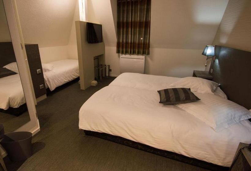 スタンダードトリプルルーム, Au Nid De Cigognes