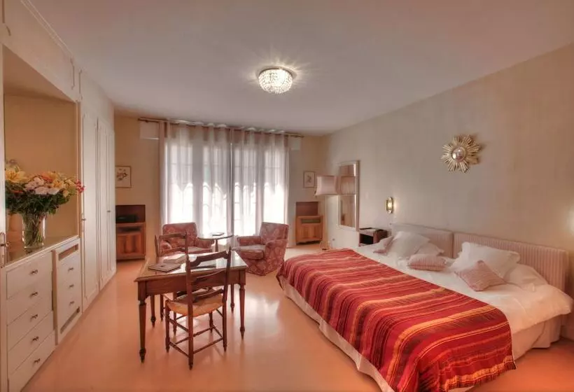 スーペリアールーム, Auberge De Noves