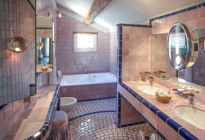 小型套房, Auberge De Noves