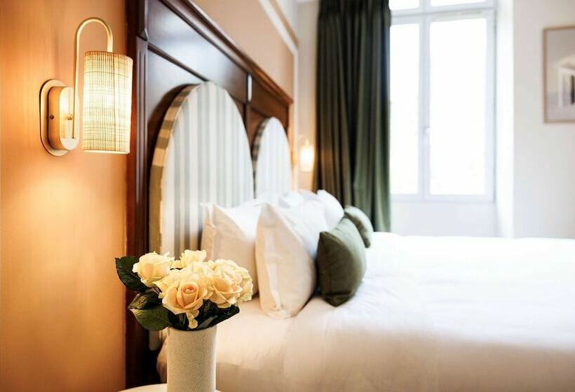 Номер Deluxe, Grand Hôtel D’orange, Bw Signature Collection