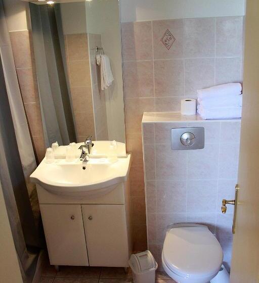 Номер Стандарт Трехместный, Hôtel Pub Le Petit Bosquet