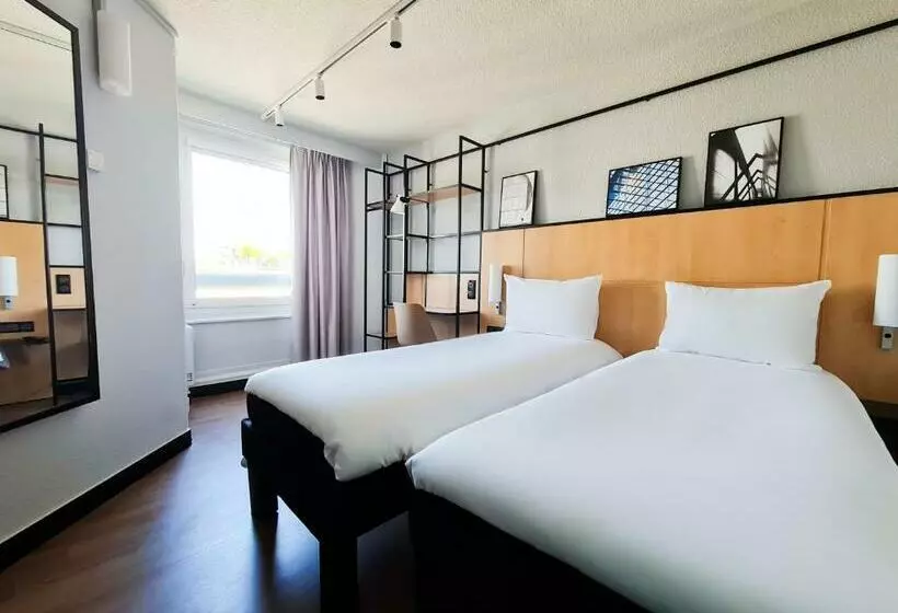 スタンダードルーム, Ibis Paris Tour Eiffel Cambronne 15eme