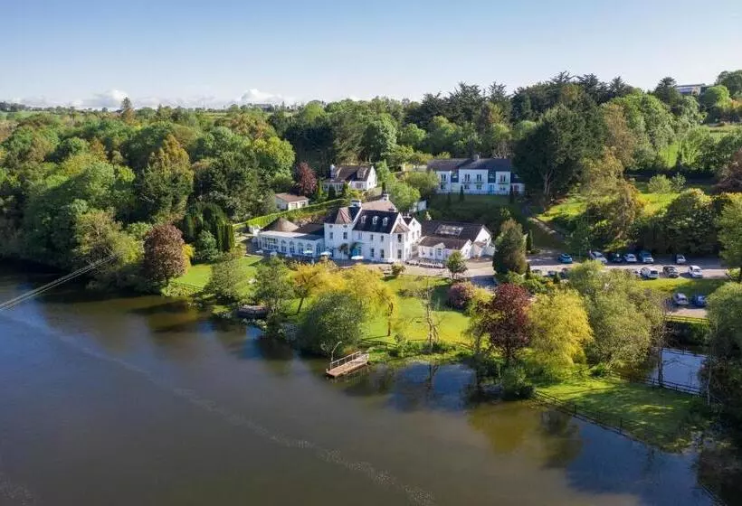 ファミリールーム, Innishannon House