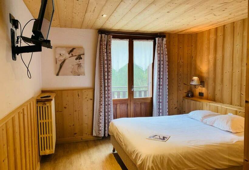 스탠다드 트리플 룸, L Arveyron Open House