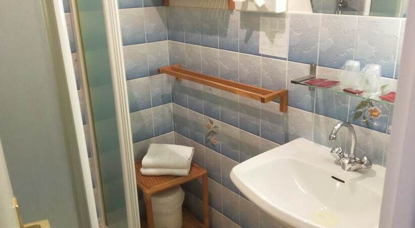 스탠다드 룸, La Chaumiere