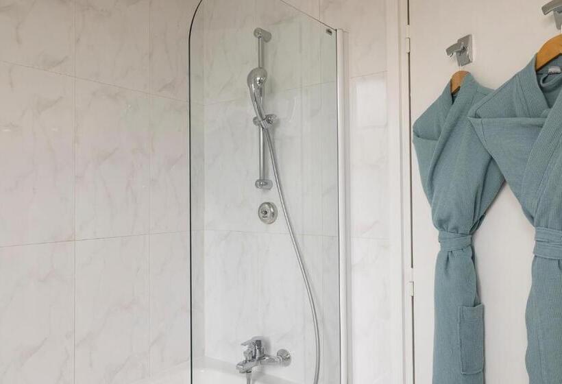 سوییت, Le Littre